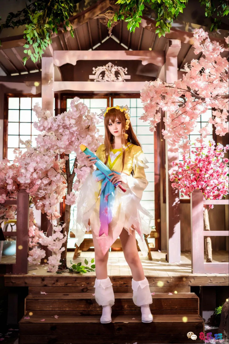 秋楚楚丨《王者荣耀》娜可露露 婉萤