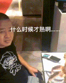 爆笑动图GIF：毛线走出了维密的气质！