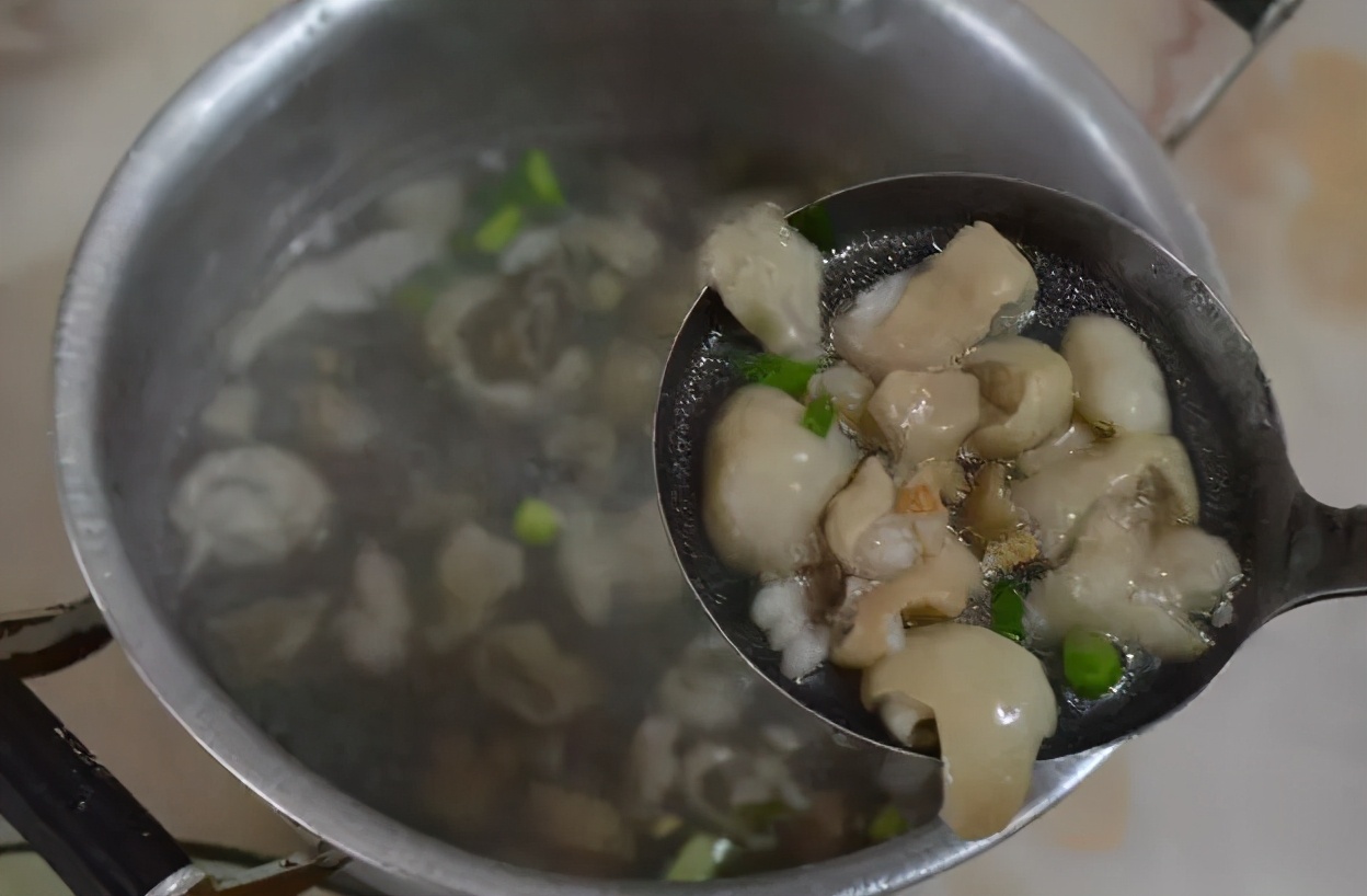 榜头大肠炝海蛎饼干咩羊肉仙游扁食仙游套肠特色美食奏大鼓吹 喜庆