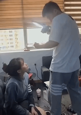 搞笑GIF图片：黄泉路上行人稀，总有车神较高低