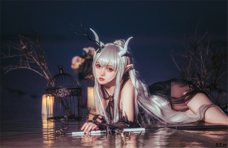 斯文文文文_丨明日方舟·闪灵