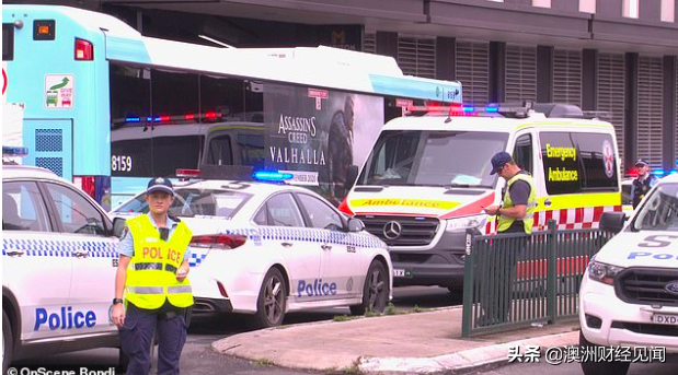悉尼女在Bondi被公交车撞死! 距离Westfield购物中心只有一条街。