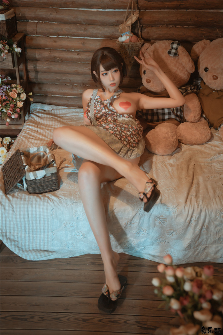 奈汐酱Nice图包合集精选丨勤劳的老板娘