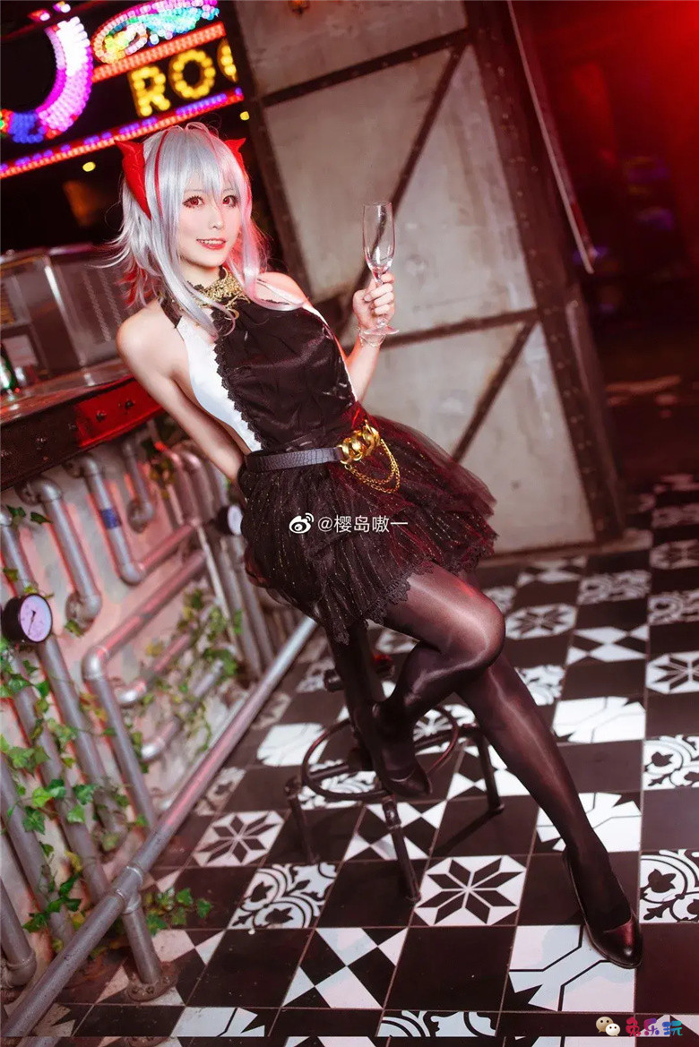 樱岛嗷一丨《明日方舟》W