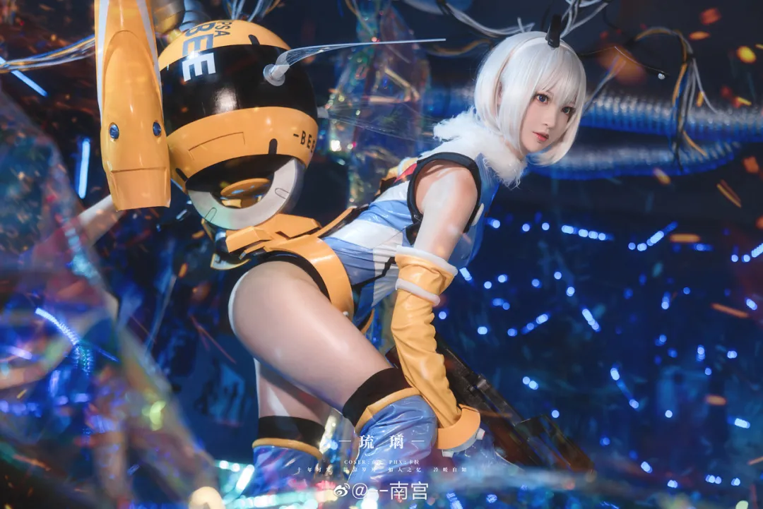 &#8211;南宫图包合集精选丨《雏蜂》琉璃