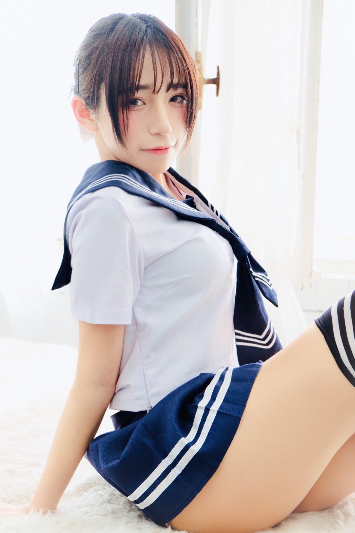 日本新晋人气Coser！短发樱花妹九重はる死库水让人大饱眼福！