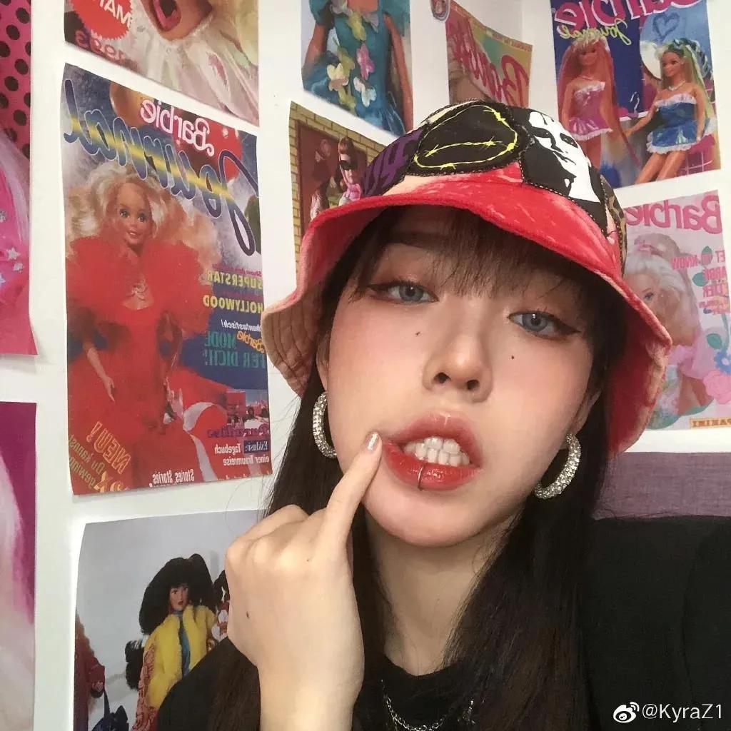 甜美女rapper图片