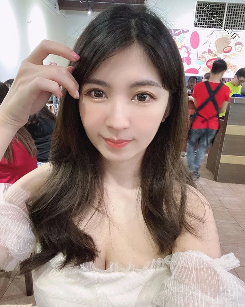 马来西亚妹子@Aiwei Hero 李蔼蔚 美女图片 - 全文 节操写真馆 热图52 马来西亚妹子@Aiwei Hero 李蔼蔚 美女图片 - 全文 节操写真馆 热图52