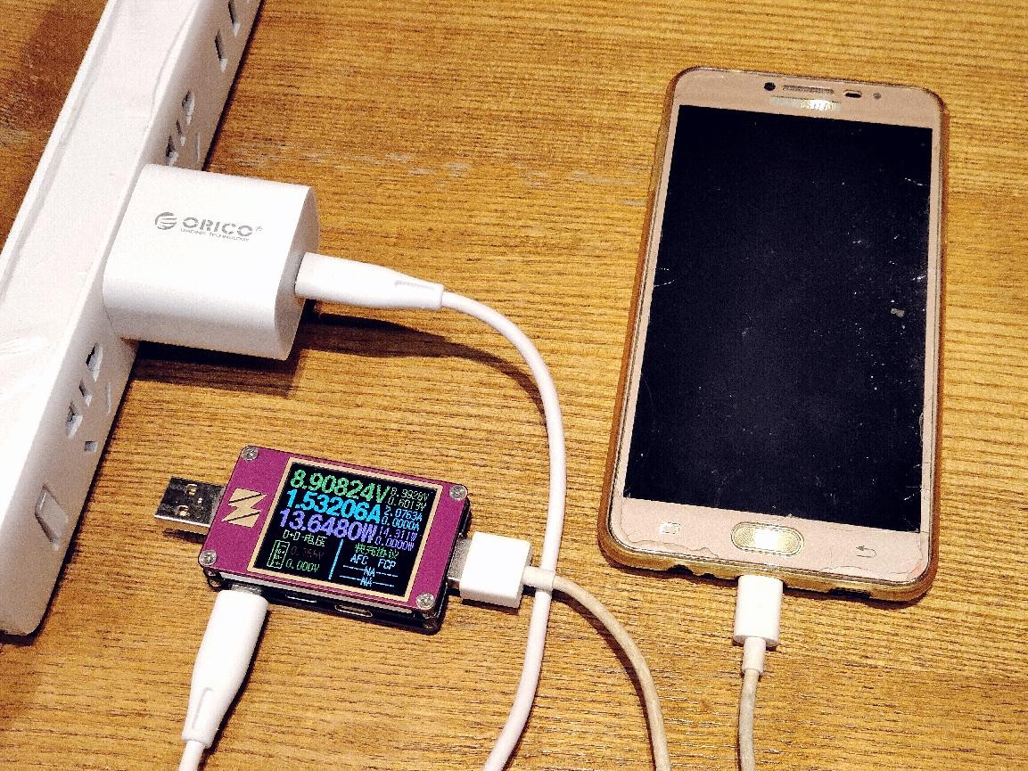 仅需iPhone 12充电器半价，就能拥有整套ORICO苹果PD 20W充电器套装