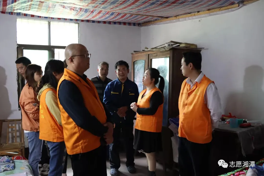 爱助残疾重病困境家庭——我们在行动