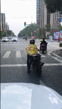 我是实习，起步慢，你们谁也别催我