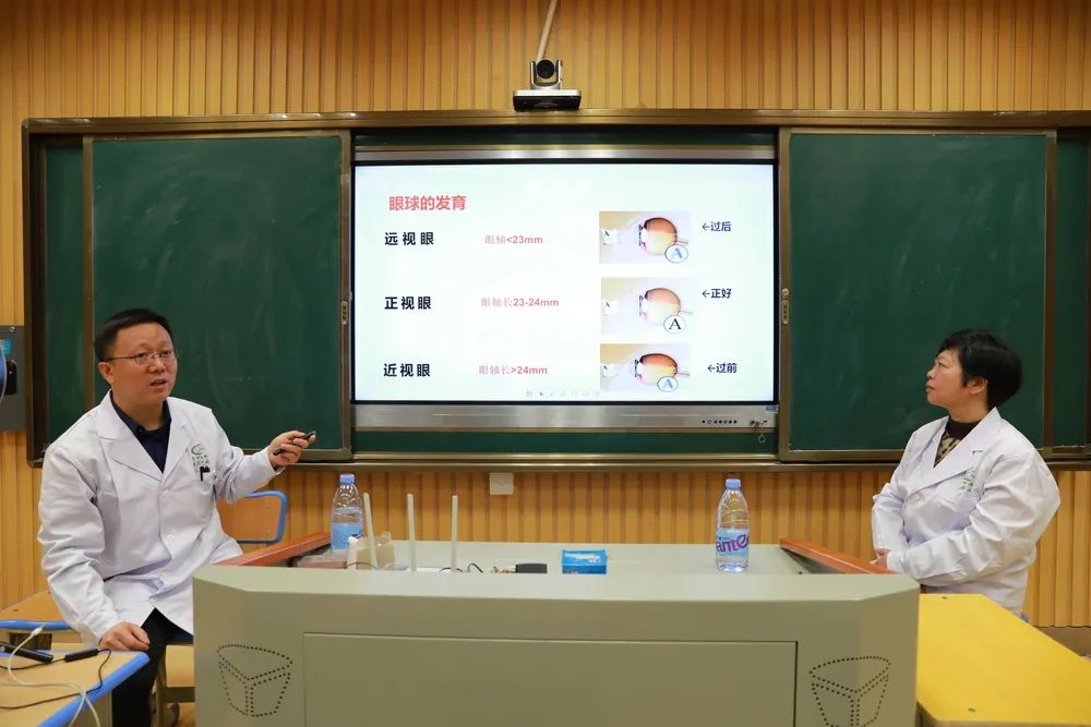 近视防控宣传教育月，湘潭市中心医院走进第十六中学