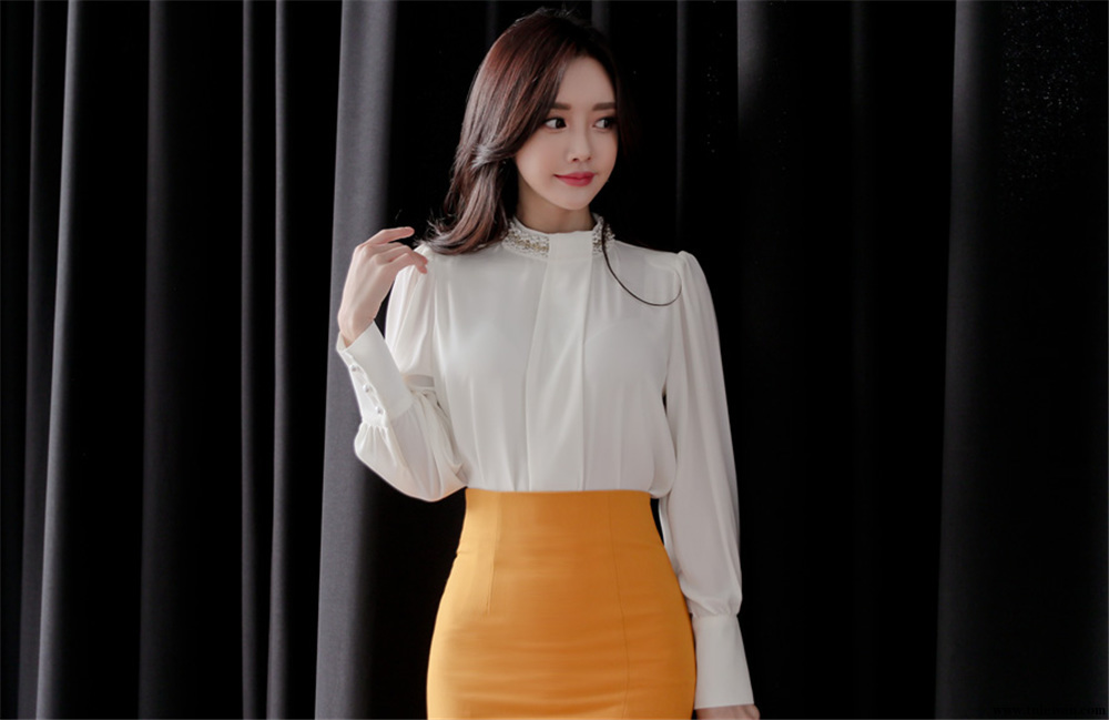 孙允珠丨费加罗白雪北欧宫廷高雅衬衫