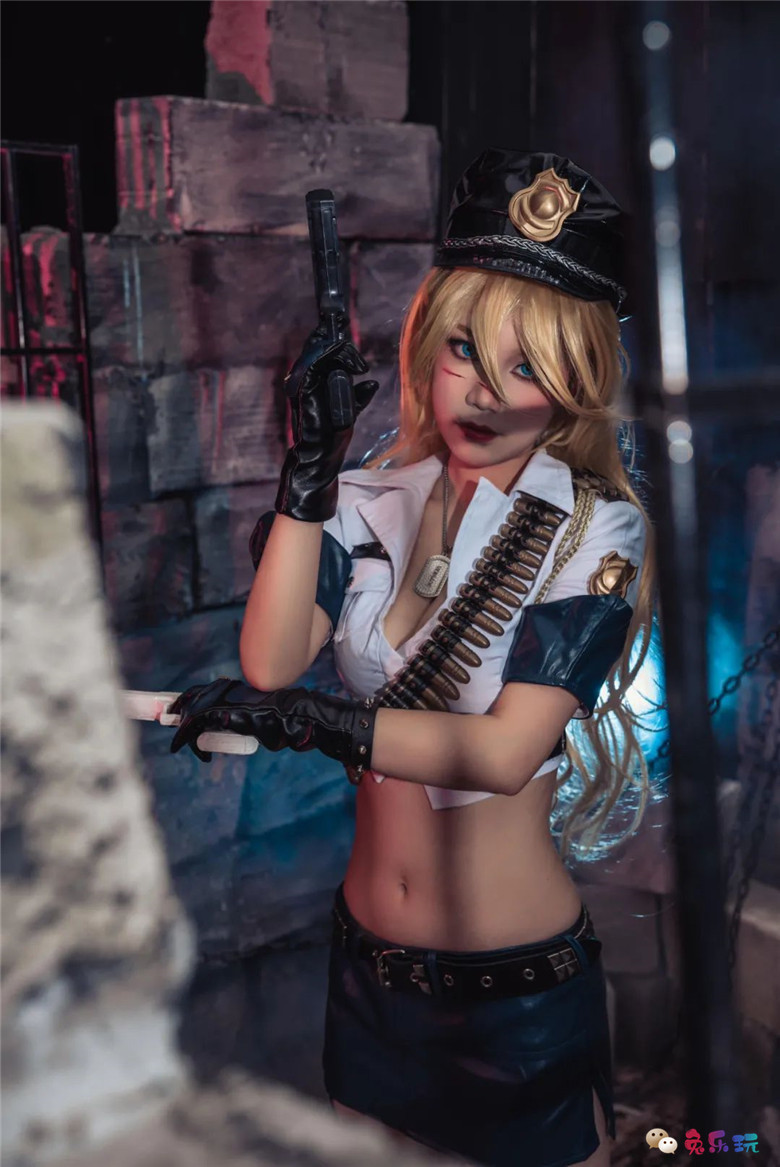 池袋跳蚤丨吊带袜天使·潘迪女警装
