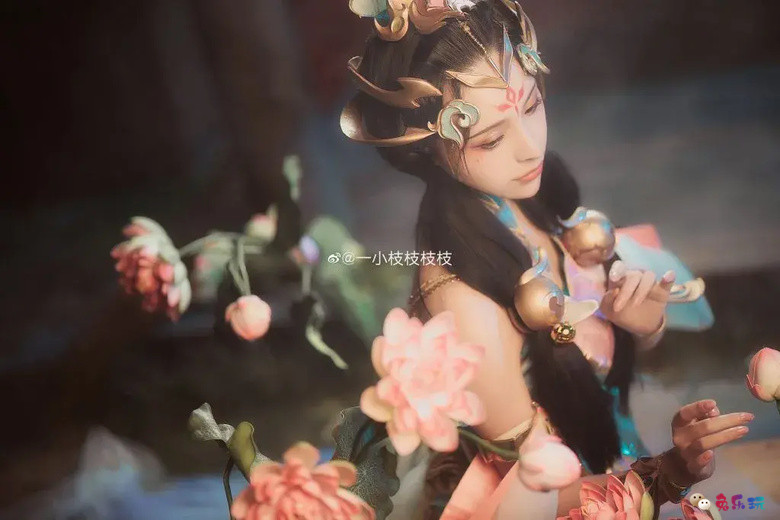 一小枝枝枝枝丨王者荣耀·杨玉环