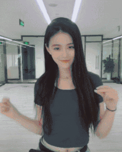 美女很会诱惑人的动图：简单的一个咬唇，我的魂早已飘走