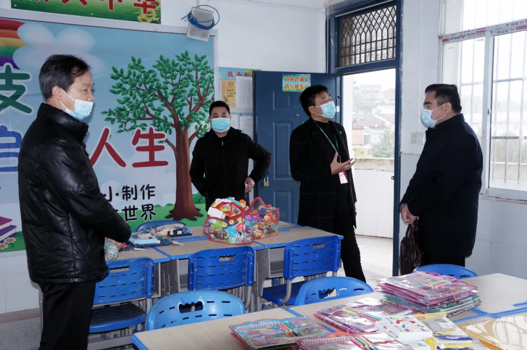 曾都区教育局督导组到何店镇小学督查指导春季开学工作开学工作,督查指导,教育局,校园安全,疫情防控 曾都区教育局督导组到何店镇小学督查指导春季开学工作开学工作,督查指导,教育局,校园安全,疫情防控