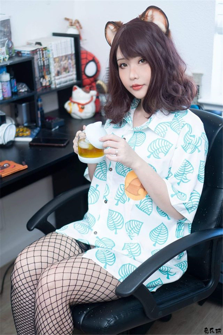 真材实料的西施惠！越南裔美国coser【Hana Bunny】凭借人间胸器收获百万粉丝！